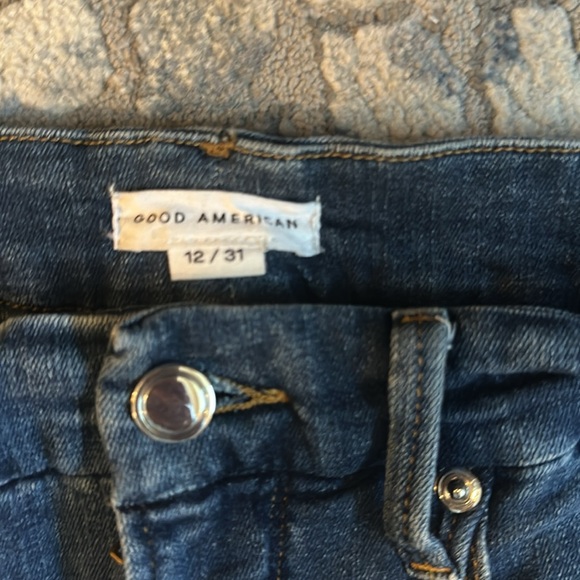 Good American Skinny Jeans - Picture 3 of 4